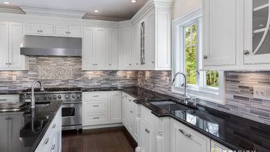 Backsplash Ideas For White Cabinets and Granite Countertops