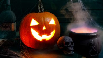 The Best Spooky Tech for Your Halloween Smart Home: Smart Bulbs, Projectors, and More