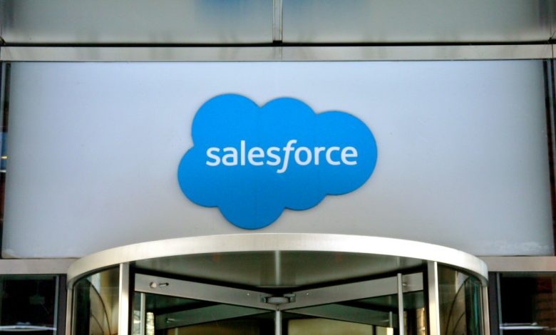 Close-up view of the logo at the entrance to the Salesforce office located at 111 West Illinois Street in Chicago, Illinois, January 2019.