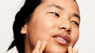 How to Unclog Your Clogged Pores