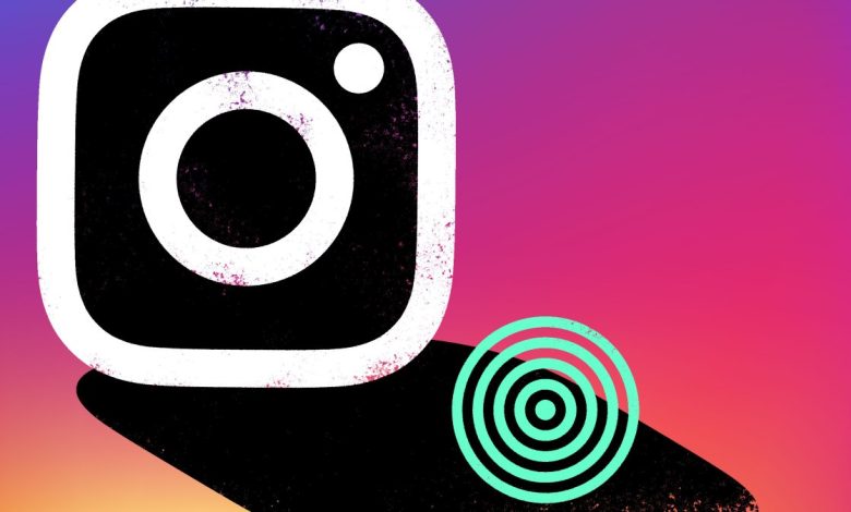 Phhhoto logo in shadow of Instagram logo